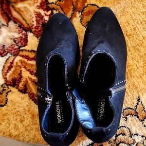 Womens lace up boots